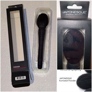NEW - Japonesque Cosmetics -  Kumadori Collection Powder Face Brush BNIB